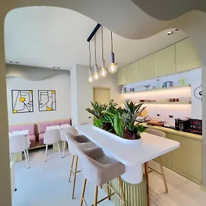 4* Otel Noem